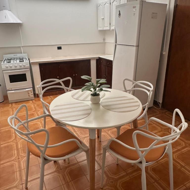 Departamento en el corazón de Tartagal - Two-Bedroom Apartment - 8