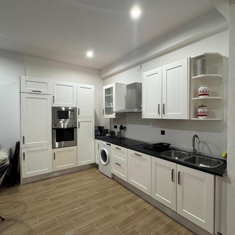 Terra Centro Cádiz - Apartamento de 3 dormitorios - 2