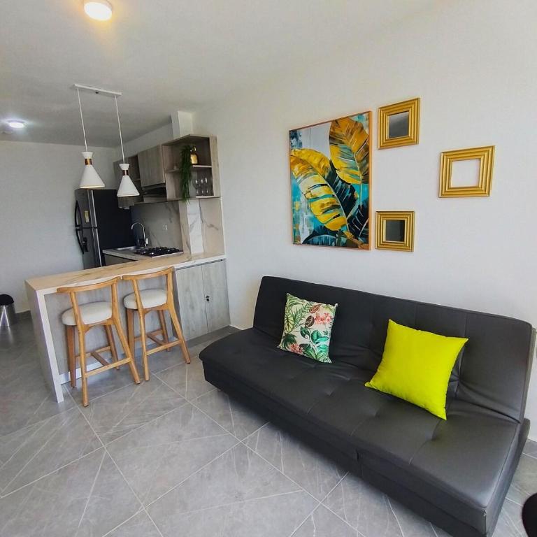 Apartamento en Cartagena cerca a la playa de Marbella - Three-Bedroom Apartment - 4