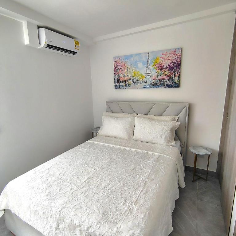 Apartamento en Cartagena cerca a la playa de Marbella - Three-Bedroom Apartment - 18