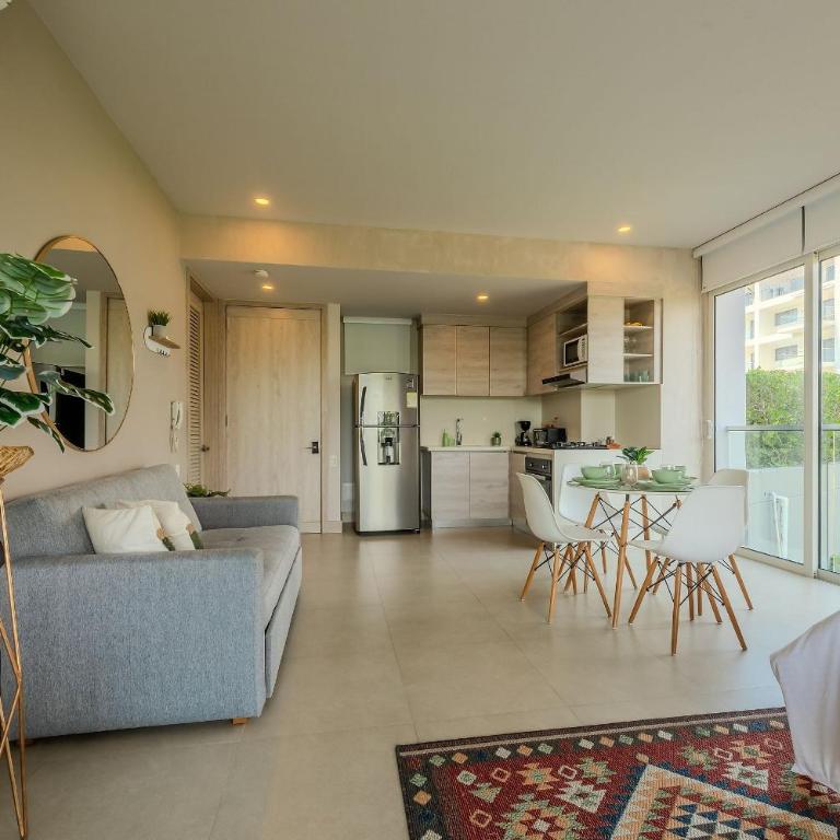 Oceanfront condominium with direct beach access Morros IO - Deluxe One-Bedroom Apartment - 16