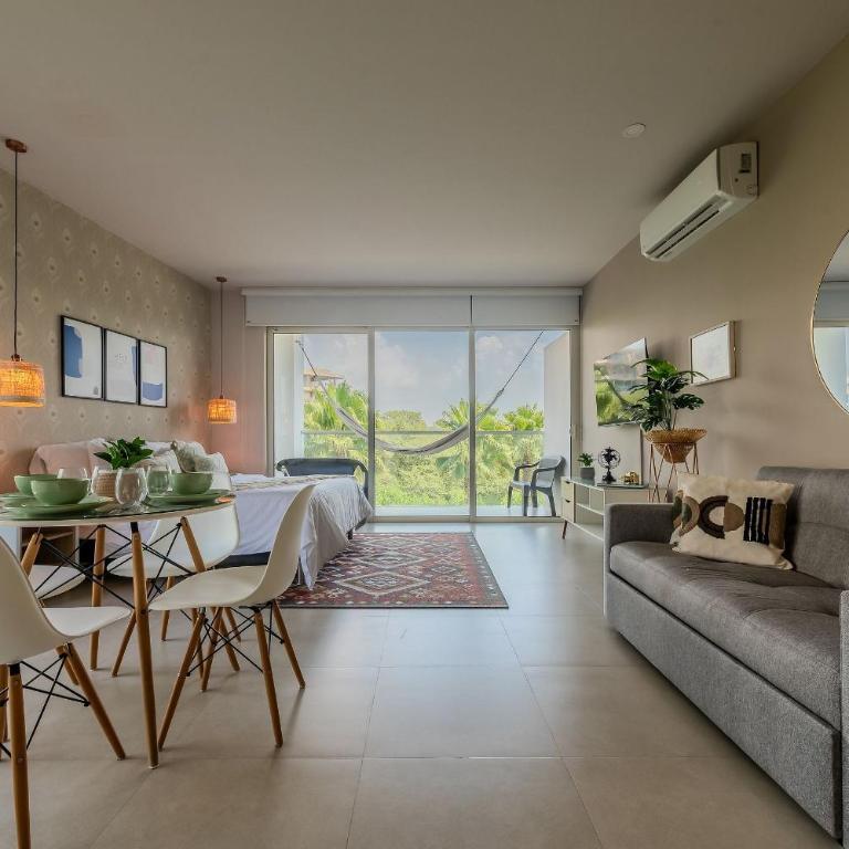 Oceanfront condominium with direct beach access Morros IO - Deluxe One-Bedroom Apartment - 25