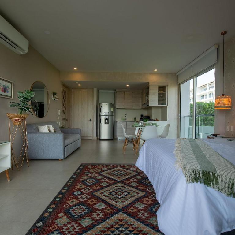 Oceanfront condominium with direct beach access Morros IO - Deluxe One-Bedroom Apartment - 28