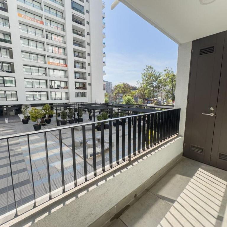 Depto frente a Hospital Clinico U de Chile Independencia - One-Bedroom Apartment - 15