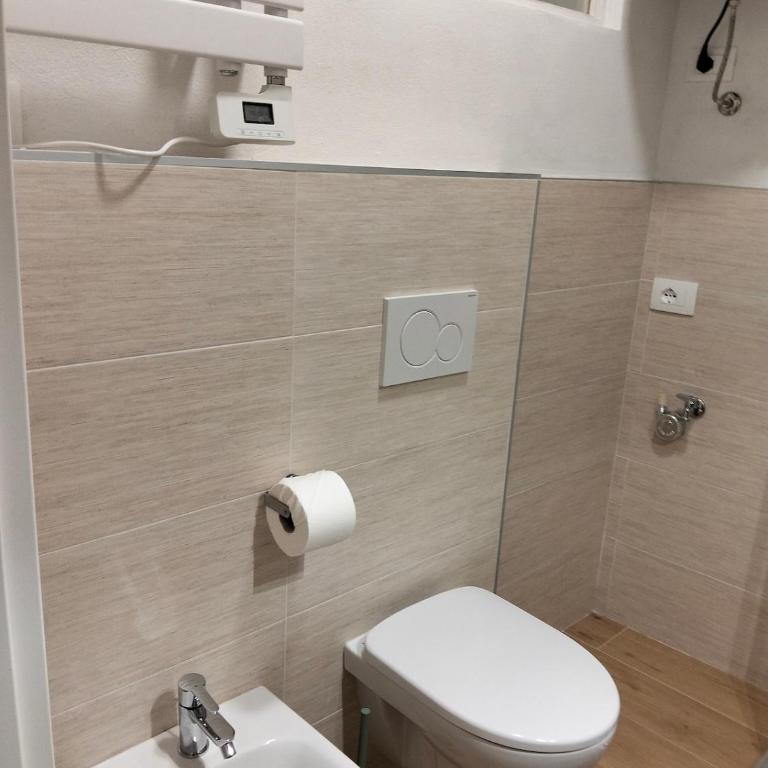 La casetta di Tommy e Vitto in pieno centro a Sanremo bilocale 4 posti letto - Appartamento con 1 Camera da Letto - 16