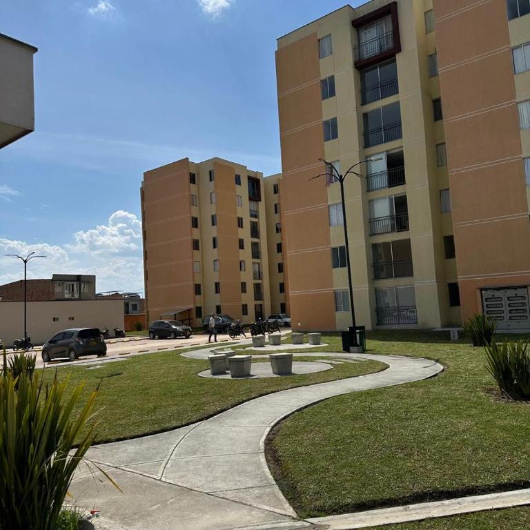 Tu viaje y tu hogar 2 - Three-Bedroom Apartment - 14