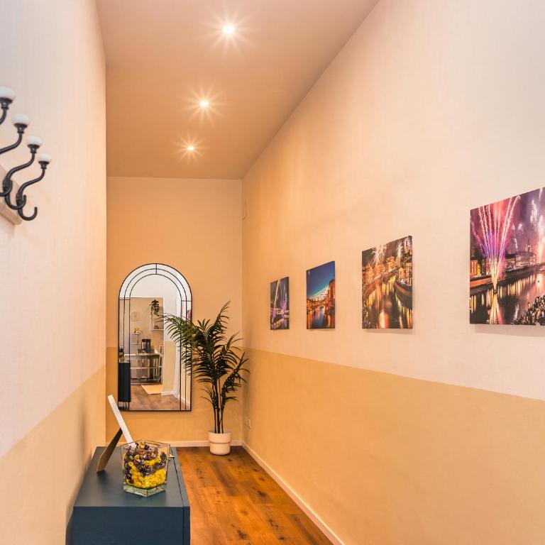 La Dimora dell'Ussero - Three-Bedroom Apartment - 13
