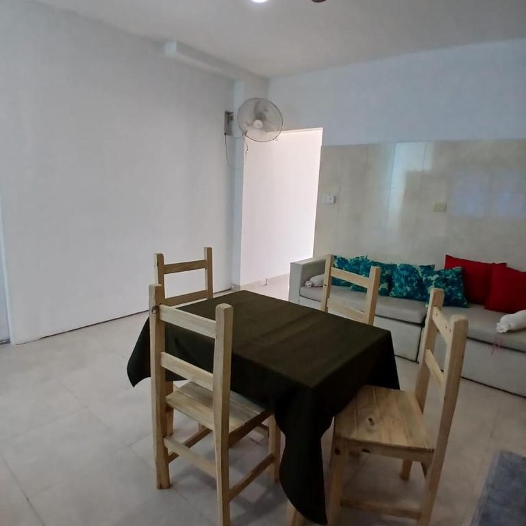 Linda Goya - Two-Bedroom Apartment - 16