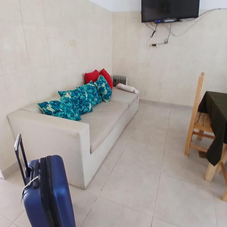 Linda Goya - Two-Bedroom Apartment - 2