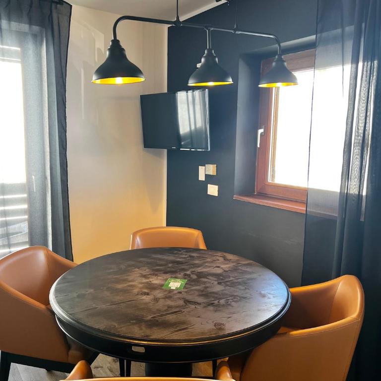 Grifone Dolomiti Residences - Appartamento Superior con 2 Camere da Letto - 9