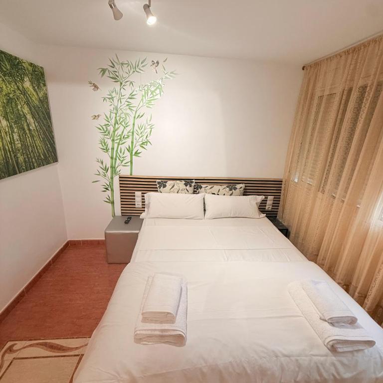 Habitaciones con cocina y baño privado de temporada Vacaciones largas Long Stay desde 11 noches - Family Room with Private Bathroom - 2
