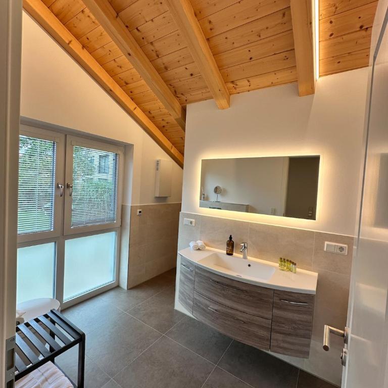 Alpine Home Double Room Apartment in Inzell - Apartment mit 1 Schlafzimmer - 10