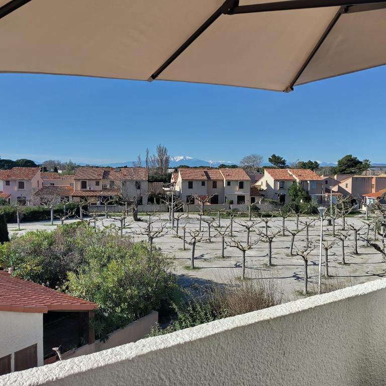 Appt 3 pièces climatisé avec terrasse - draps et serviettes non fournis - Appartamento con 2 Camere da Letto - 13