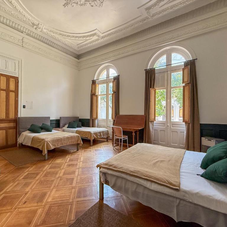 Happy House Hostel - Deluxe Quadruple Room - 3
