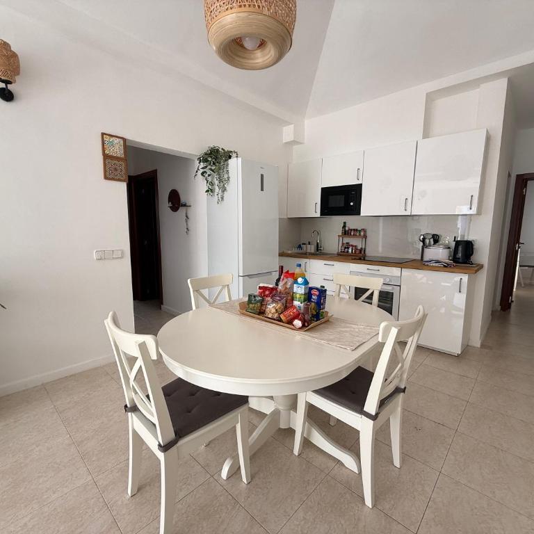 Casa Nerea & Casa Leon - Four-Bedroom Vacation Home - 23