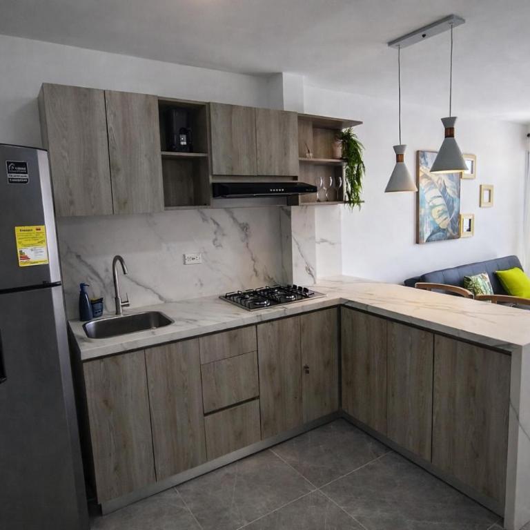 Apartamento en Cartagena cerca a la playa de Marbella - Three-Bedroom Apartment - 9