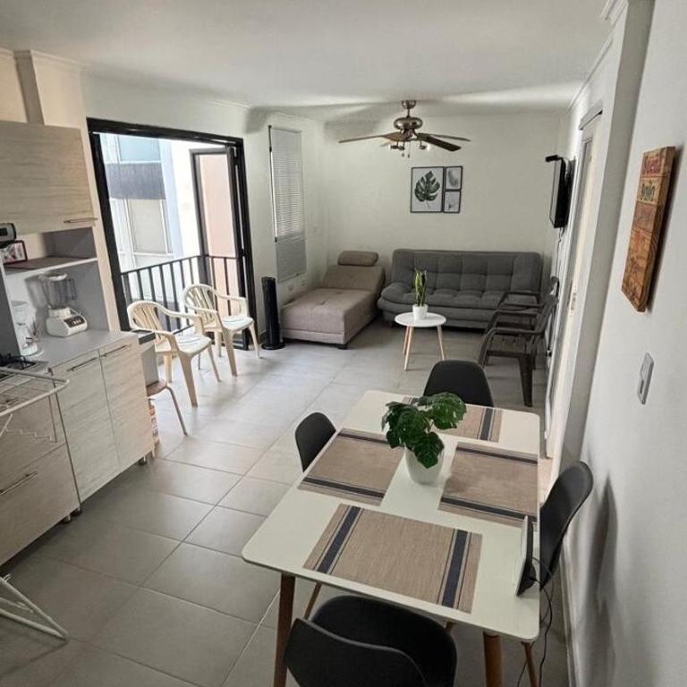 Nice apartment near the beach Bello Horizonte - Apartamento de 1 dormitorio - 4