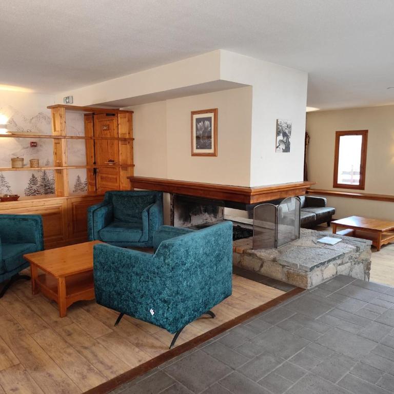Studio mezzanine 4 pers 3* avec WiFi, balcon, accès piscine - FR-1-263-527 - Studio - 12