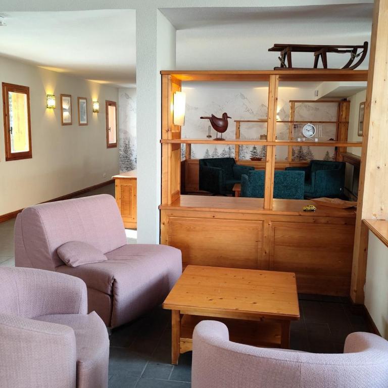 Studio mezzanine 4 pers 3* avec WiFi, balcon, accès piscine - FR-1-263-527 - Studio - 14