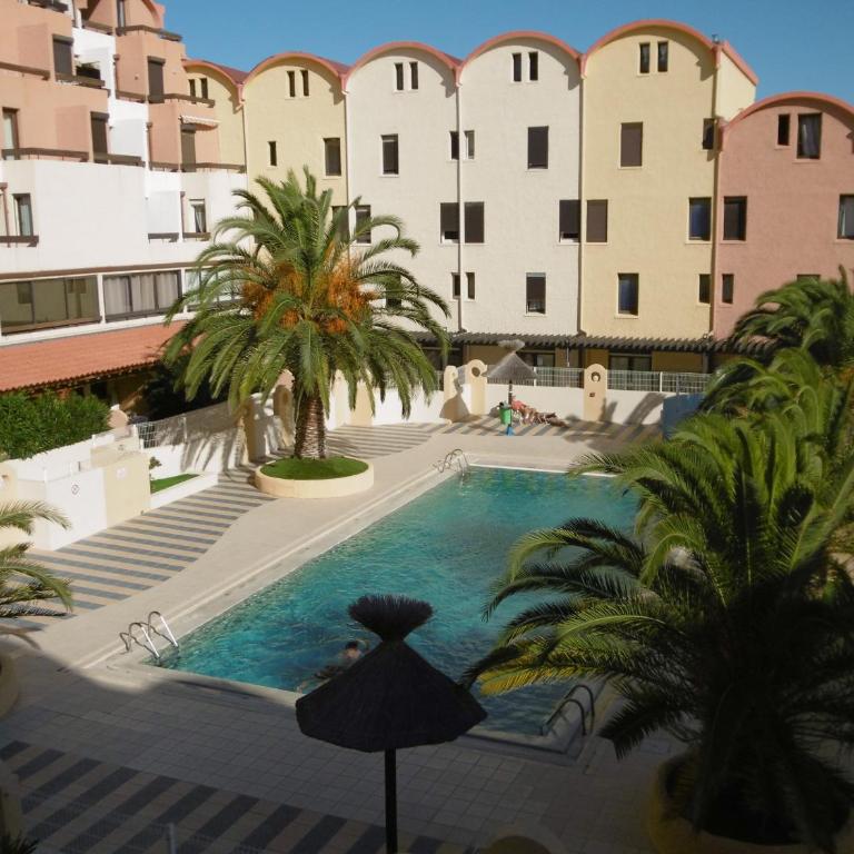 Studio Familial Piscine, Parking, Proche Plage - Idéal 4 pers, Budget Serré, Gruissan - FR-1-796-58 - Appartamento - 2
