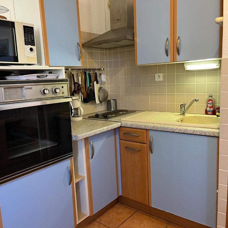 Studio Familial Piscine, Parking, Proche Plage - Idéal 4 pers, Budget Serré, Gruissan - FR-1-796-58 - Appartamento - 5