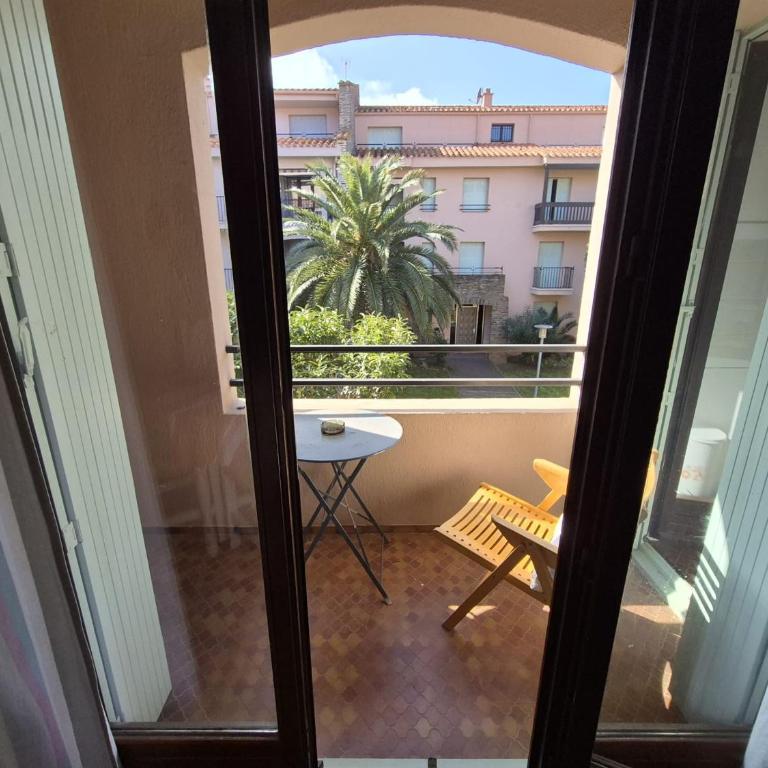 Collioure T2 avec Terrasse et Parking - FR-1-309-533 - Apartment - 9