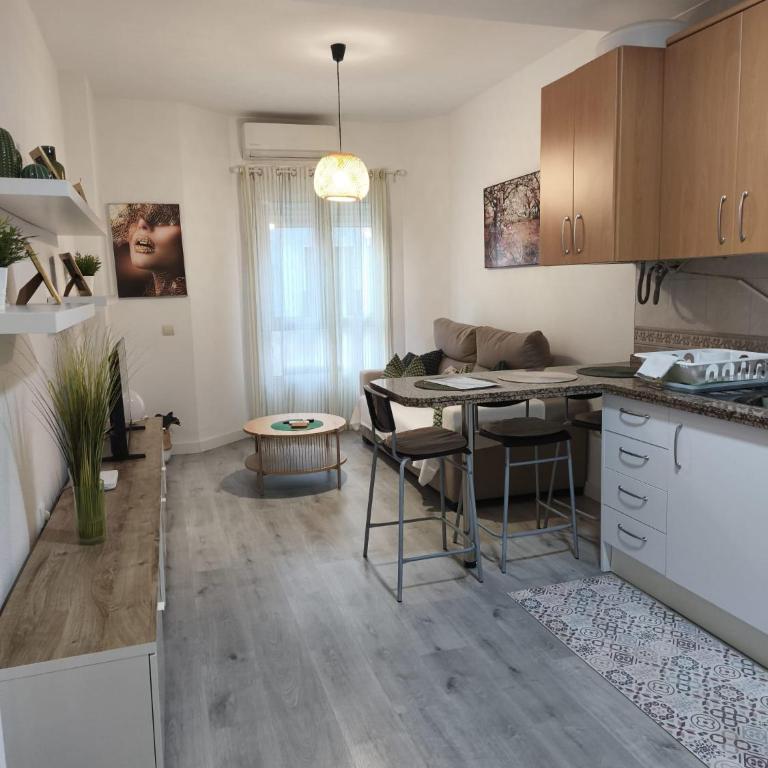 Acogedor apartamento cerca Centro Histórico de Málaga - Apartment - 1