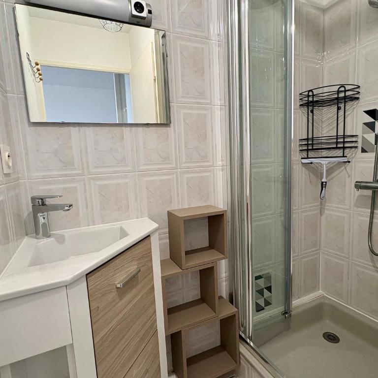 Bel Appartement Proche Mer avec Terrasse - Saint Hilaire de Riez - FR-1-323-455 - Appartement - 21