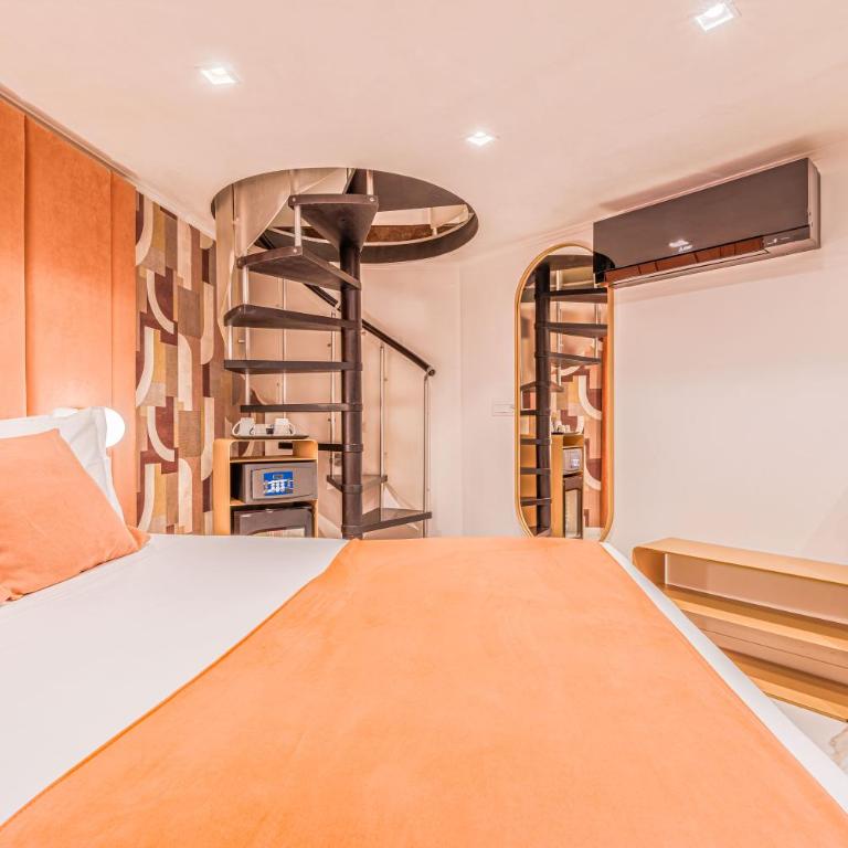 Home at Rome Luxury Navona Suites - Camera Deluxe su 2 Livelli - 1