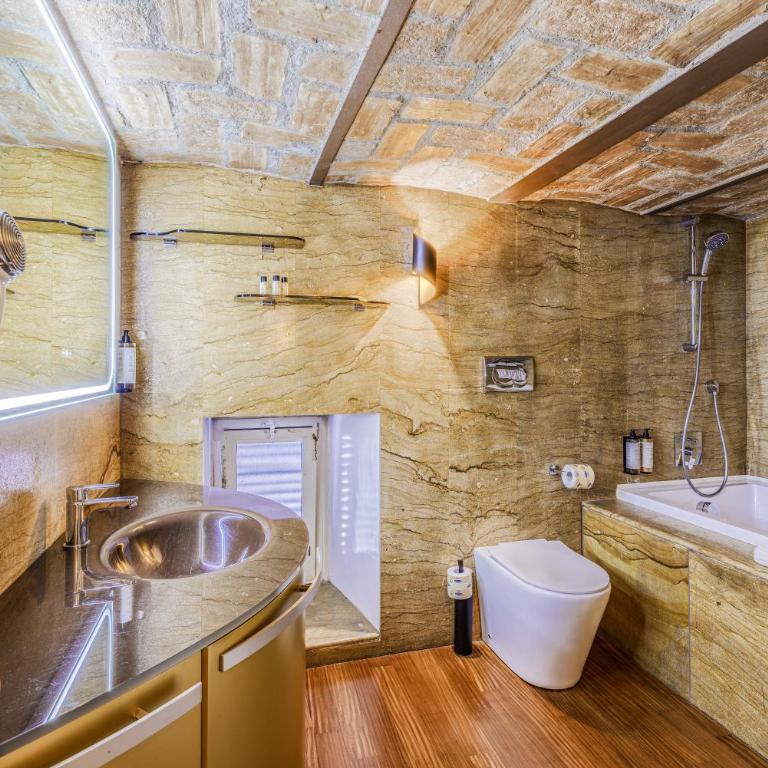 Home at Rome Luxury Navona Suites - Suite King su 2 Livelli - 3