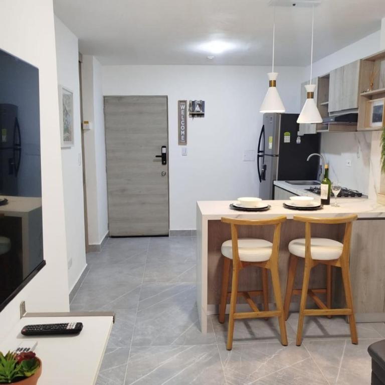 Apartamento en Cartagena cerca a la playa de Marbella - Three-Bedroom Apartment - 11