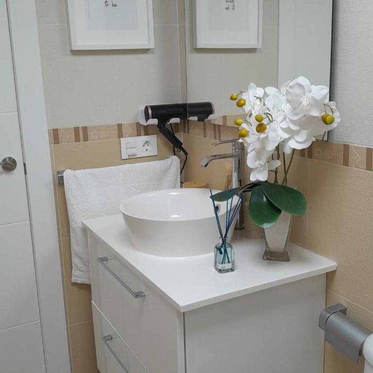 Ático con Spa Privado, Terraza Chill Out, Parking, Águilas - Apartamento de 2 dormitorios - 13