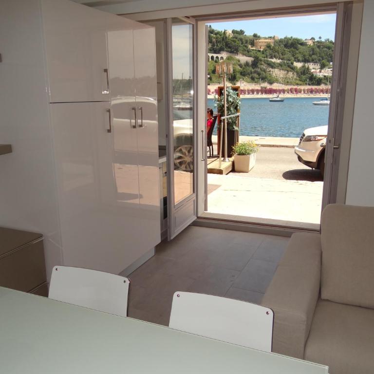 Les pieds dans la mer Best place - Studio - Vue sur Mer - 1
