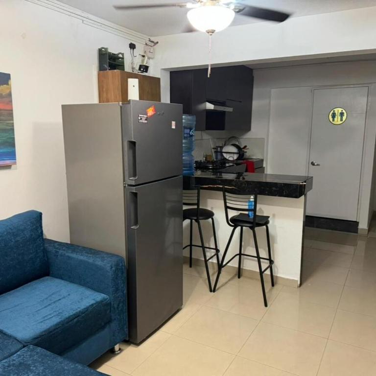 Habitacion - One-Bedroom Apartment - 14