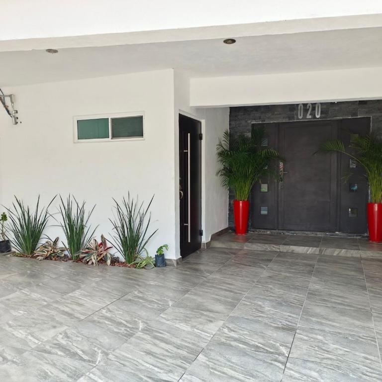 Habitacion - One-Bedroom Apartment - 22