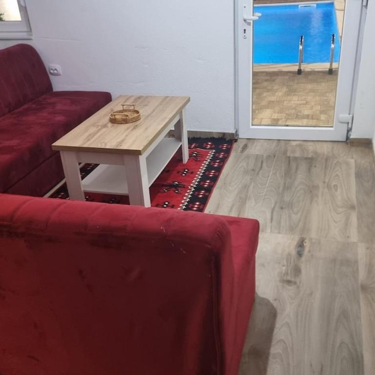 Plava villa swiming pool with house - Three-Bedroom Villa - 2