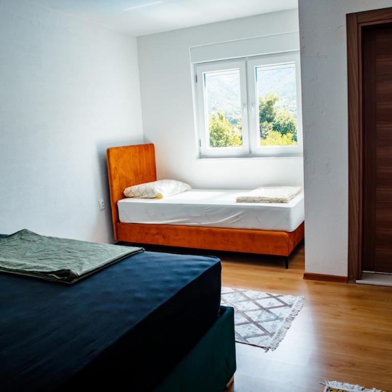 Plava villa swiming pool with house - Three-Bedroom Villa - 6