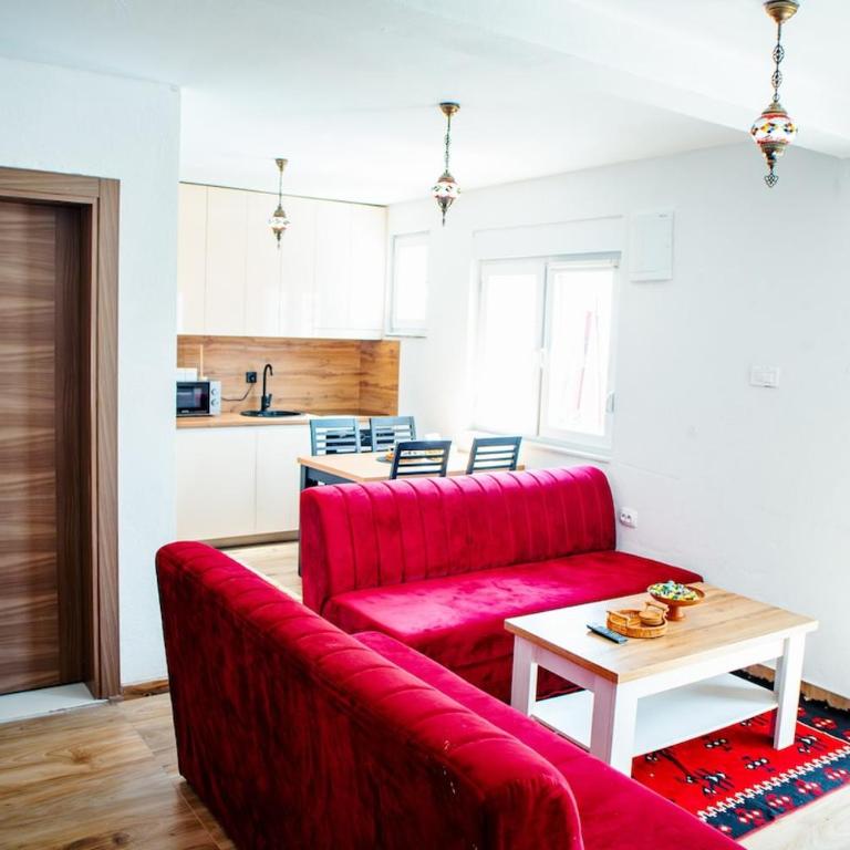 Plava villa swiming pool with house - Three-Bedroom Villa - 12