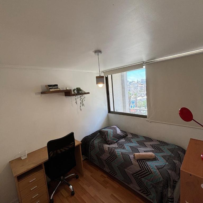 Comfortable and central apartment - Two-Bedroom Apartment - 8
