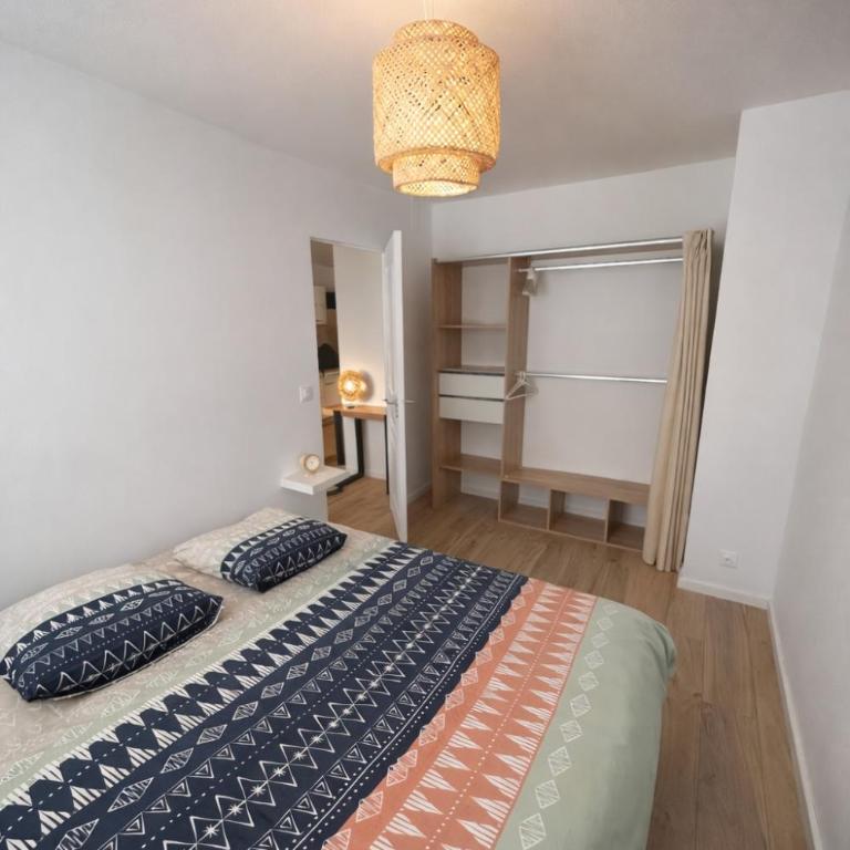 Superbe 2 pièces proche parc expo - Appartamento con 1 Camera da Letto - 2