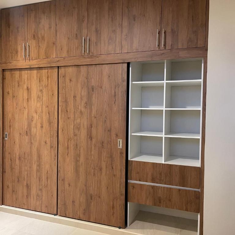 Luxury apartment for an unforgettable beach vacation experience - Three-Bedroom Deluxe Apartment - 8