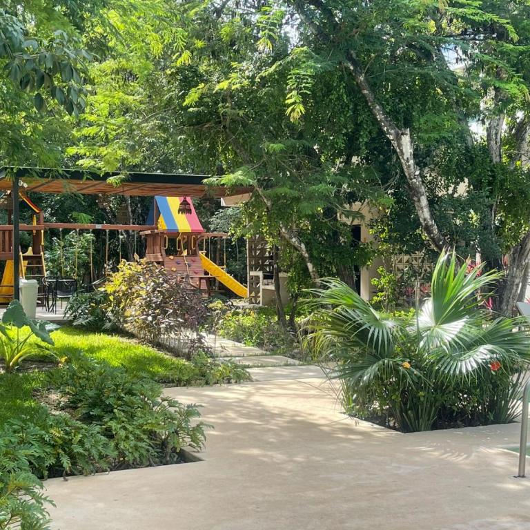 Luxury apartment for an unforgettable beach vacation experience - Three-Bedroom Deluxe Apartment - 32