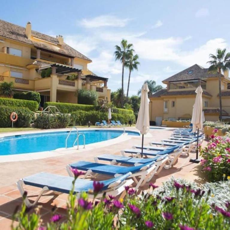 Elegant Seafront Retreat in Rio Real Playa - Apartamento de 3 dormitorios - 1