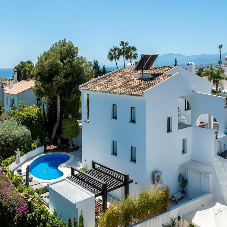 Elegant Marbella Villa with Seaview - Villa de 5 dormitorios - 9