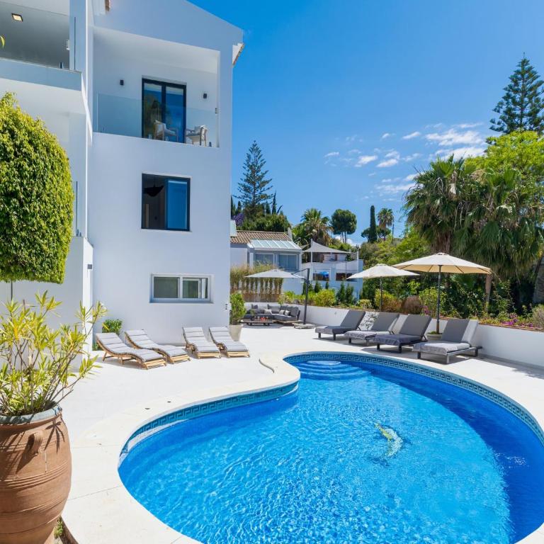 Elegant Marbella Villa with Seaview - Villa de 5 dormitorios - 2