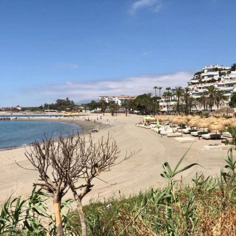 Benahavís Abode with Panoramic Views - Three-Bedroom Apartment - 29