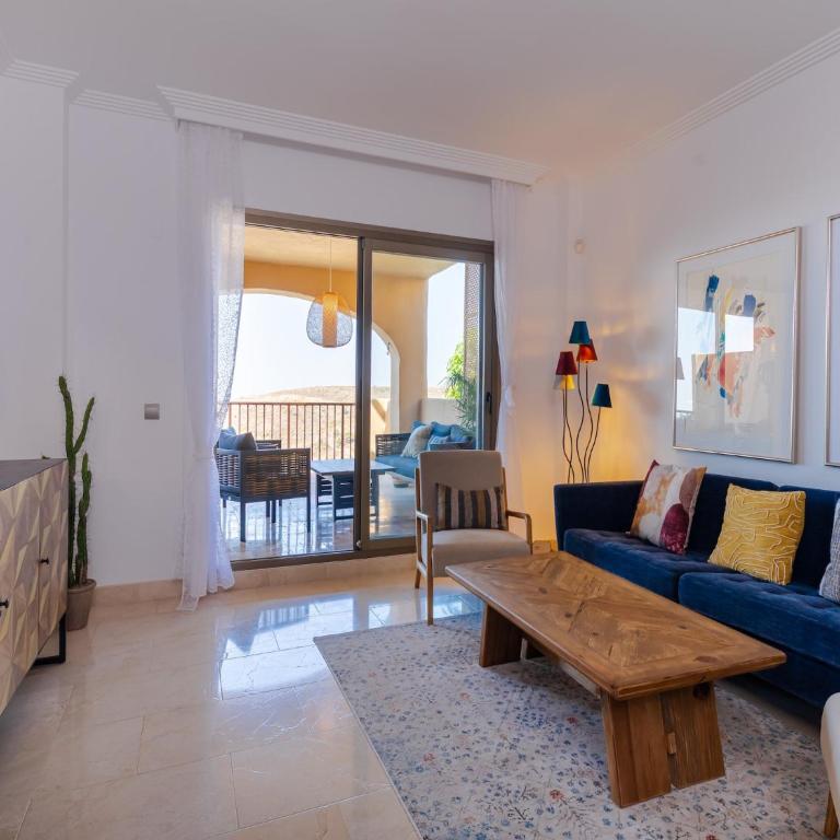 Benahavís Abode with Panoramic Views - Three-Bedroom Apartment - 12