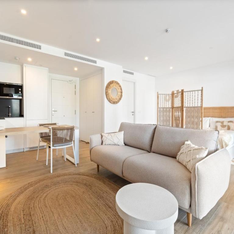 Stylish 2-Pax Stay in Alcazaba Lagoon - Apartamento de 1 dormitorio - 1