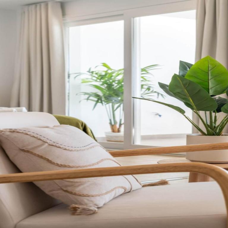 Stylish 2-Bedroom Apartment in Casares - Two-Bedroom Apartment - 34