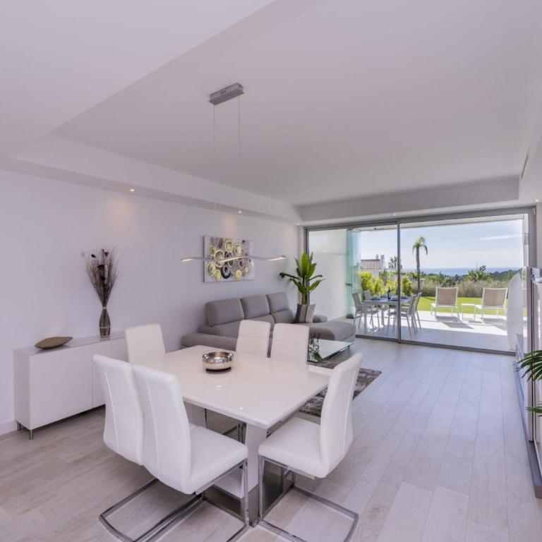 Crystal Lagoon Apartment Retreat - Apartment mit 2 Schlafzimmern - 3